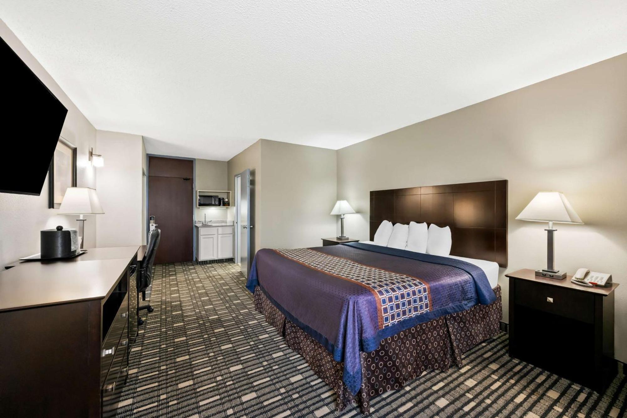 Surestay Plus Hotel By Best Western Lubbock Medical Center Eksteriør bilde