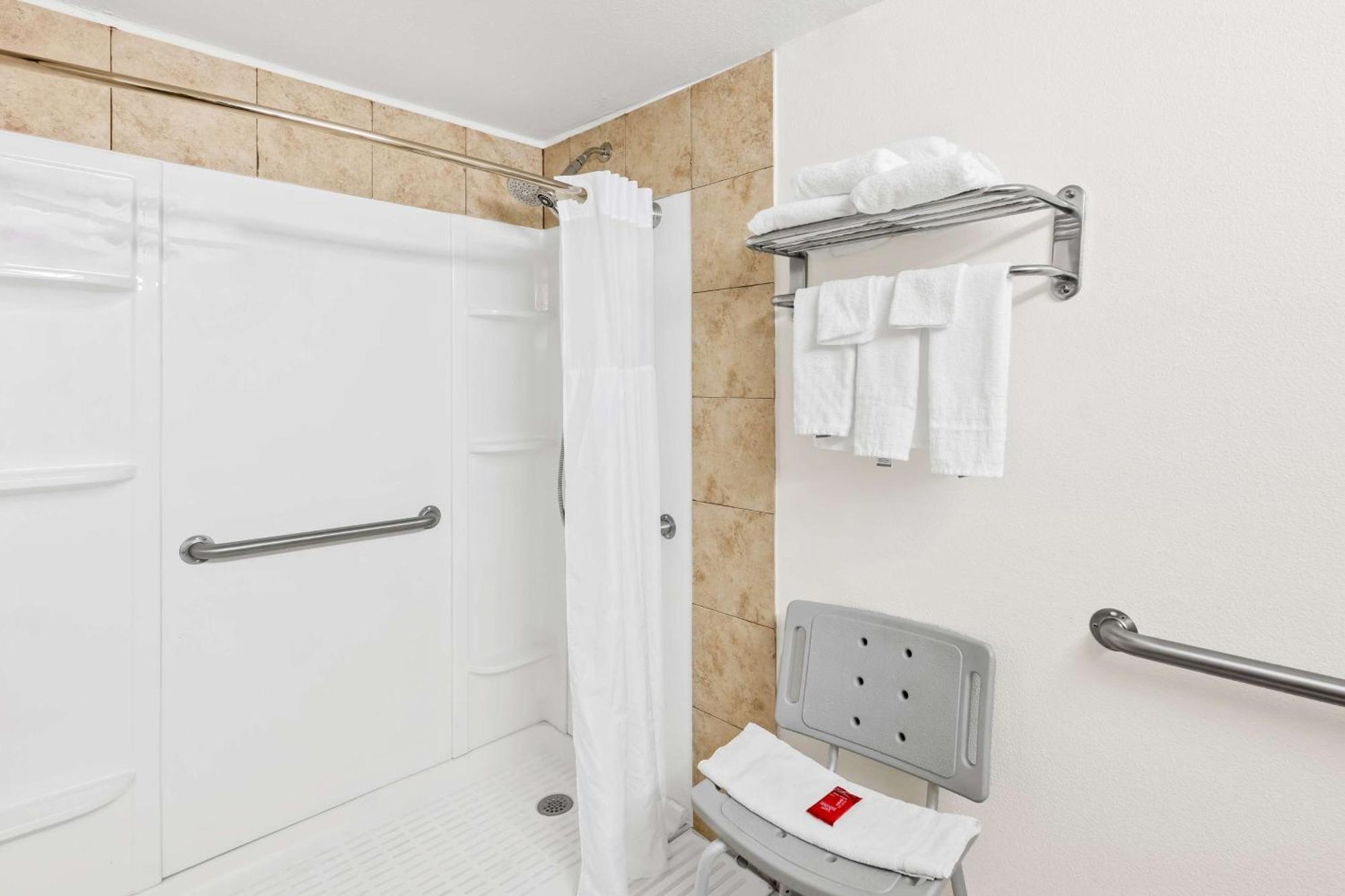 Surestay Plus Hotel By Best Western Lubbock Medical Center Eksteriør bilde