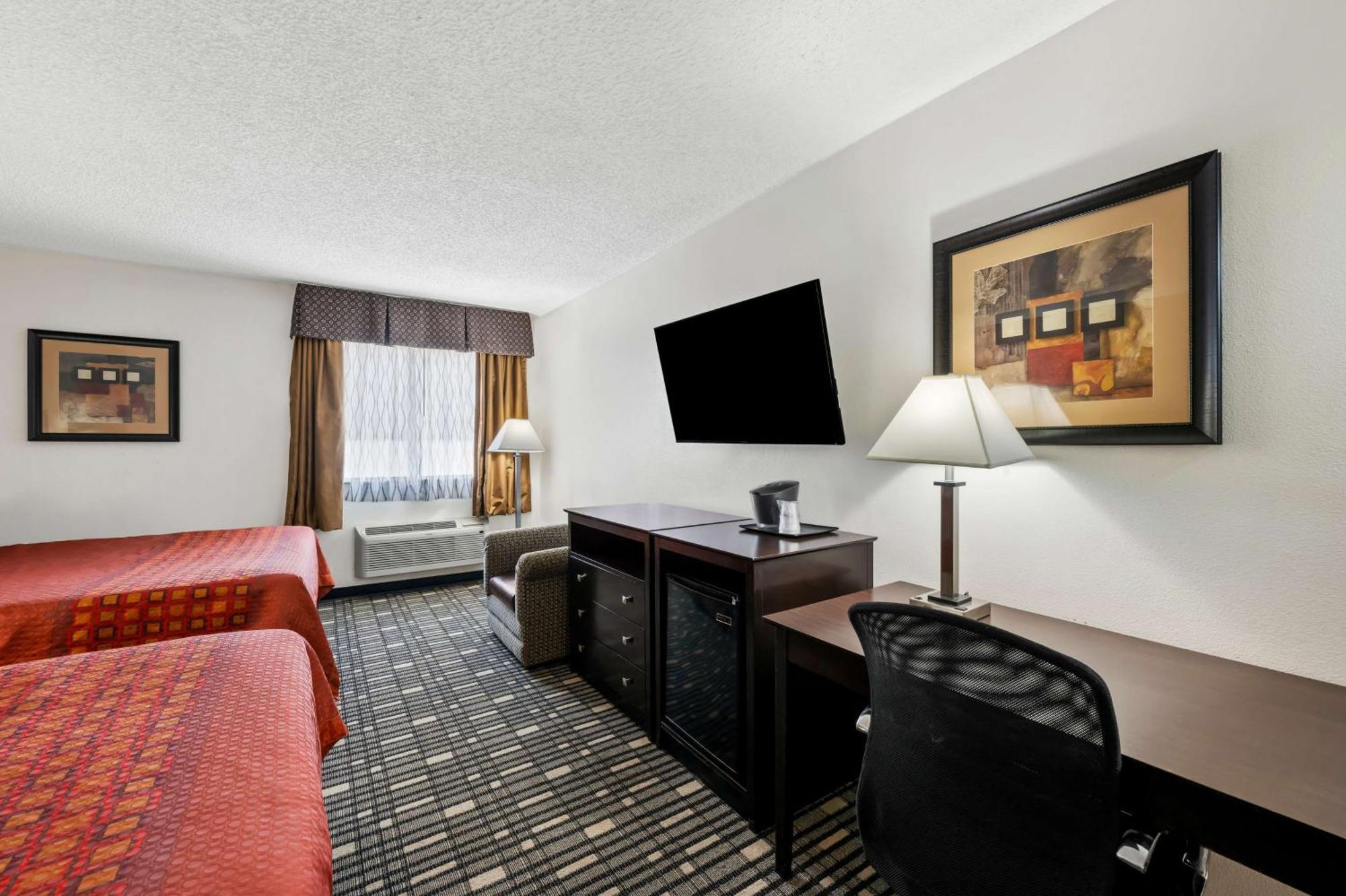 Surestay Plus Hotel By Best Western Lubbock Medical Center Eksteriør bilde