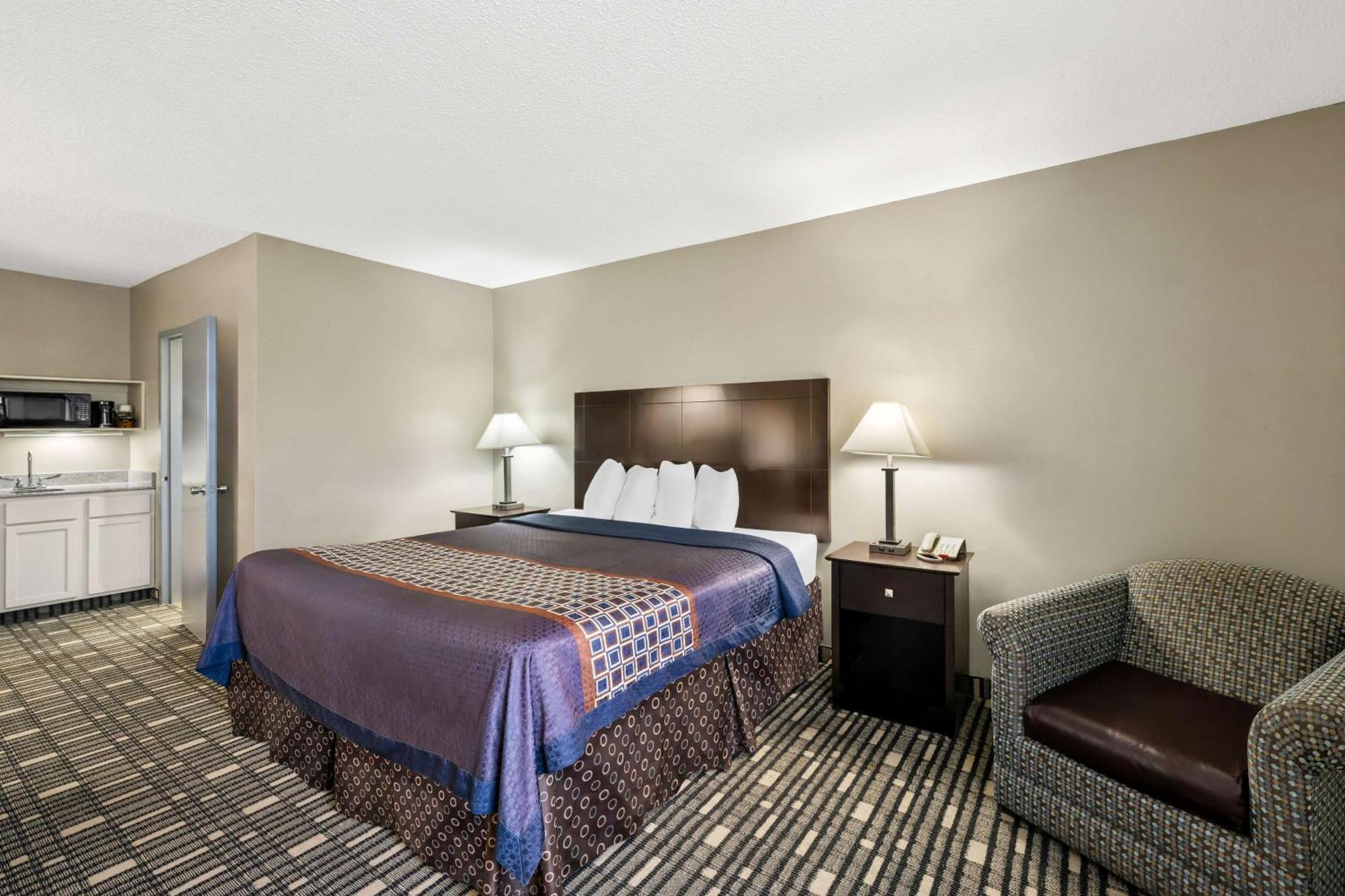 Surestay Plus Hotel By Best Western Lubbock Medical Center Eksteriør bilde