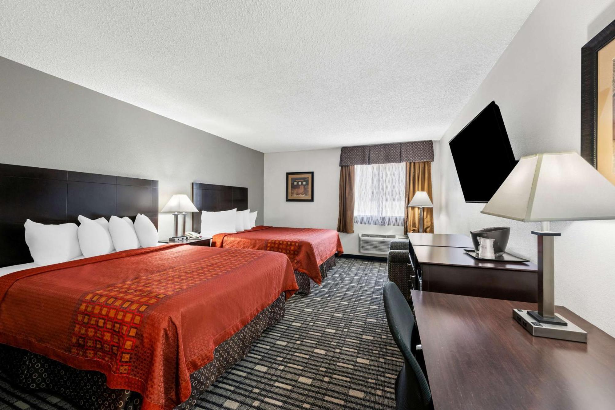 Surestay Plus Hotel By Best Western Lubbock Medical Center Eksteriør bilde