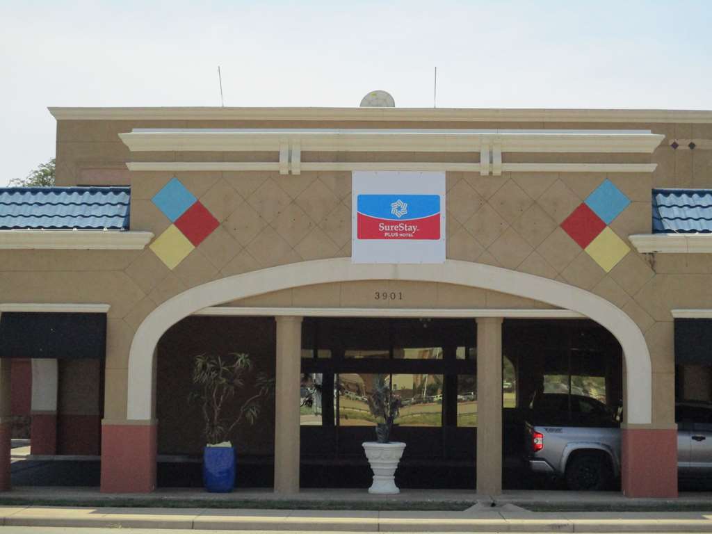 Surestay Plus Hotel By Best Western Lubbock Medical Center Eksteriør bilde