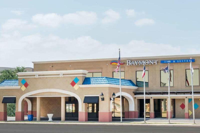 Surestay Plus Hotel By Best Western Lubbock Medical Center Eksteriør bilde