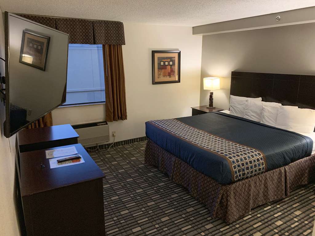 Surestay Plus Hotel By Best Western Lubbock Medical Center Rom bilde